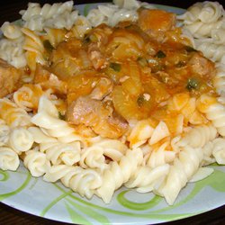 Макароны и гуляш