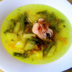 Суп из курицы со стручковой зелёной фасолью