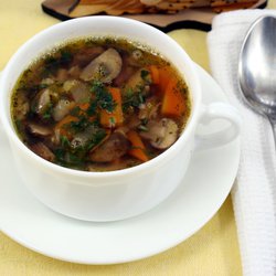 Постный суп из красной чечевицы с королевскими шампиньонами