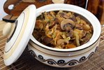 Капуста тушеная с королевскими шампиньонами