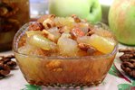 Варенье из яблок с коньяком, лимоном и грецкими орехами в мультиварке